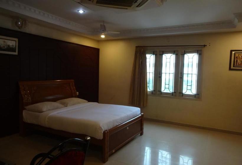 Hotel Sri Annapoorna Tower