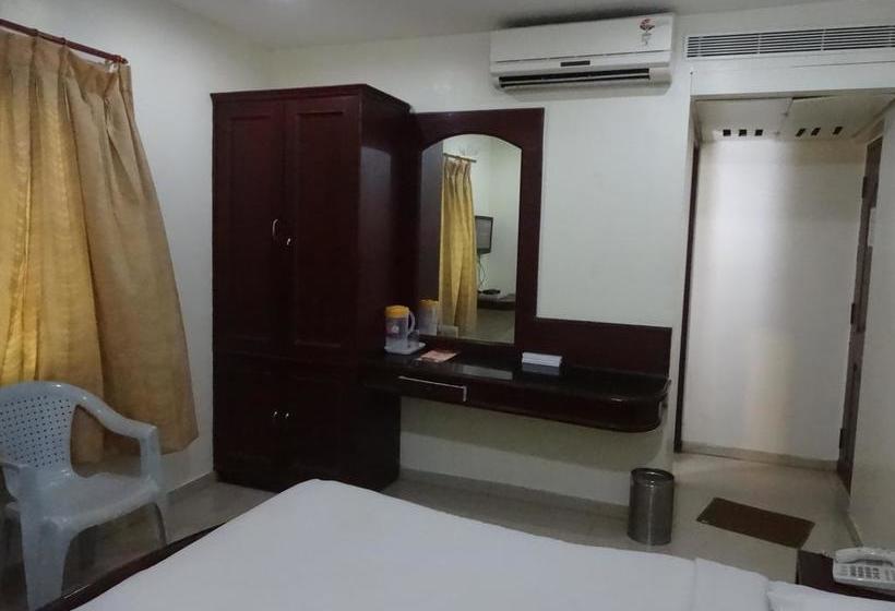 Hotel Sri Annapoorna Tower