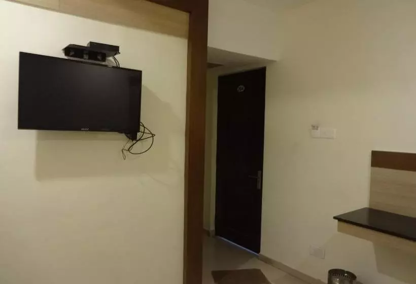 ホテル Sri Annapoorna Tower