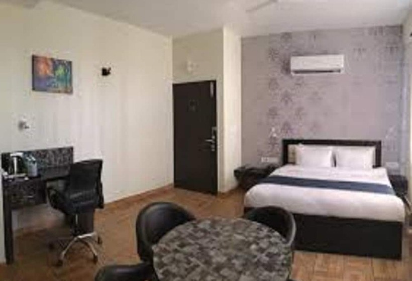 Hotel The Park Residency