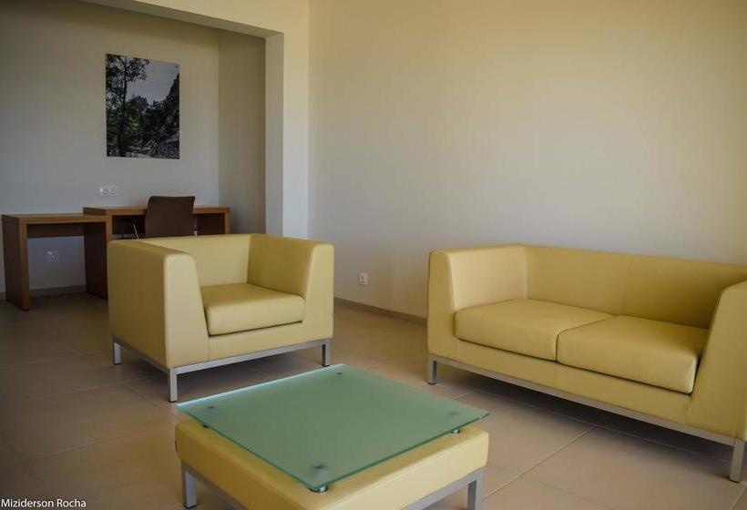 בית מלון כפרי Tiduca