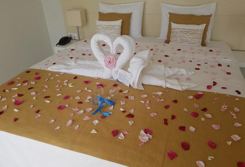 בית מלון כפרי Tiduca