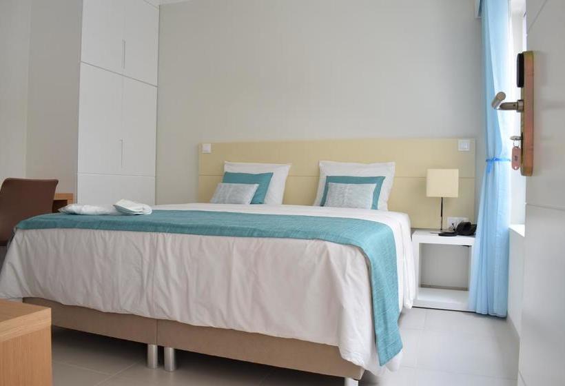 בית מלון כפרי Tiduca