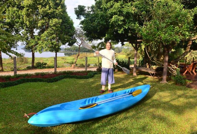 Viang Yonok Hotel, Restaurant, Sports Club