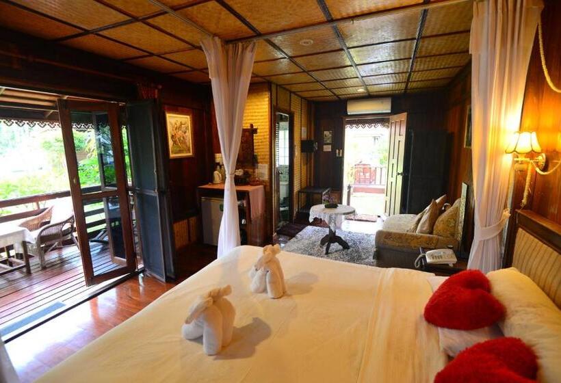 Viang Yonok Hotel, Restaurant, Sports Club