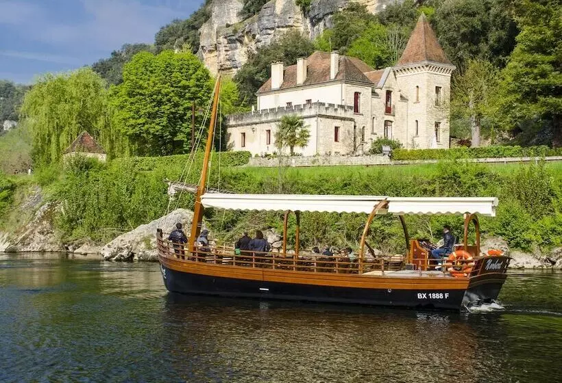 ベッドアンドブレックファースト Manoir De La Malartrie