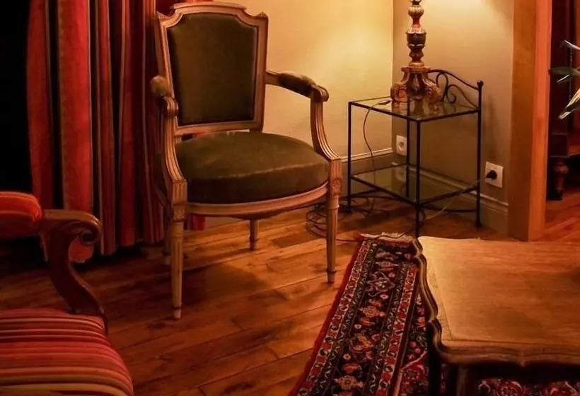 ベッドアンドブレックファースト Manoir De La Malartrie