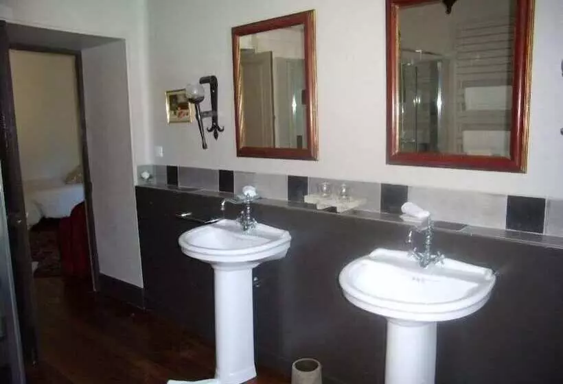 ベッドアンドブレックファースト Manoir De La Malartrie