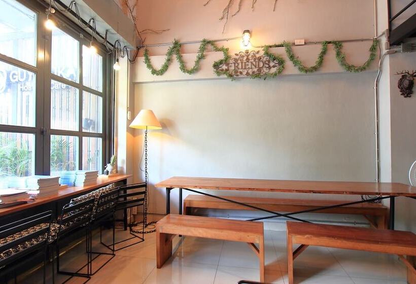 Guyasuka Hostel&cafe