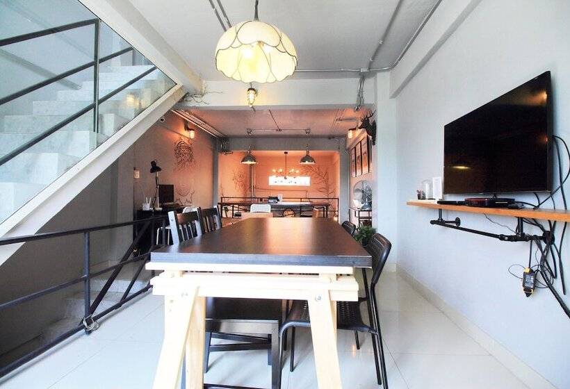 Guyasuka Hostel&cafe