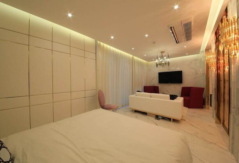 Hotel Cullinan Gaepo