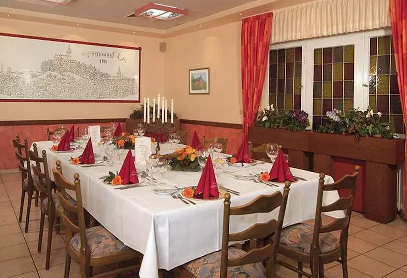 Hotelli Gasthof Zum Siegburger