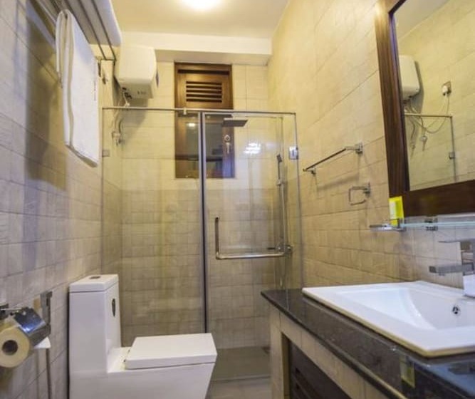 Grand 7 Hotel Kesbewa