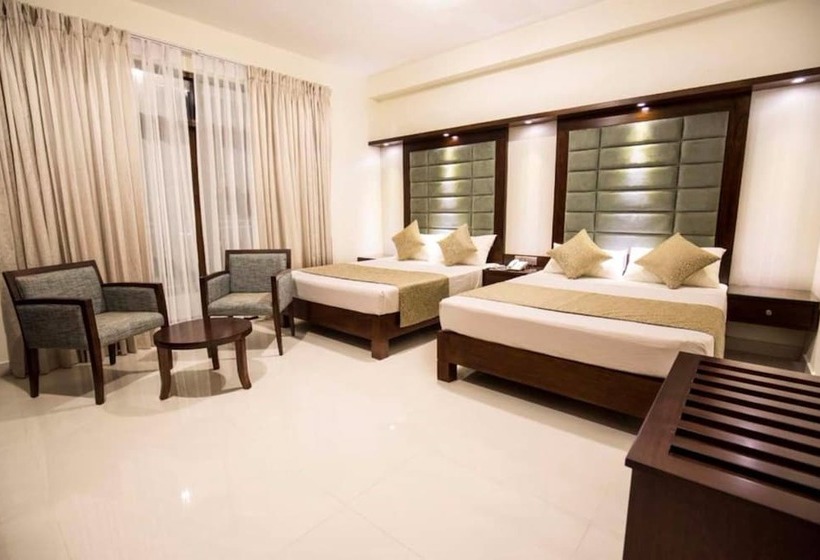 Grand 7 Hotel Kesbewa