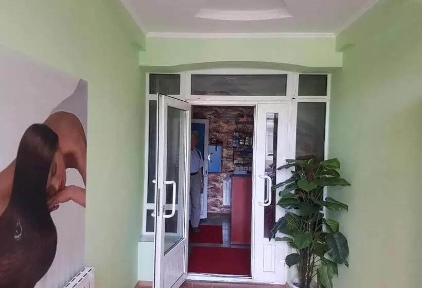 هتل Kezdesu