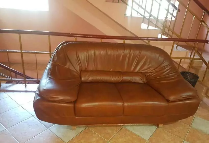 هتل Kezdesu
