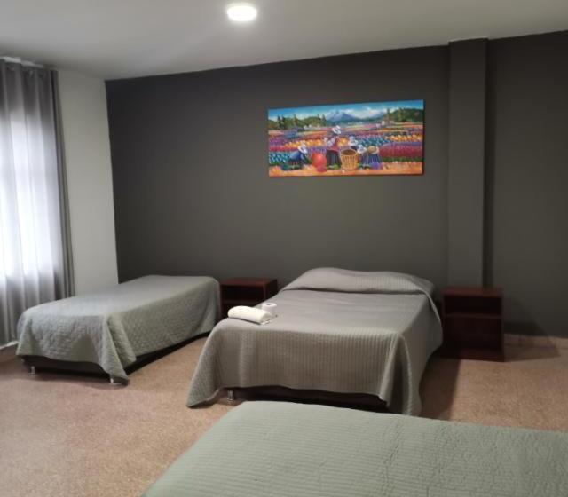 هتل Suite Trujillo