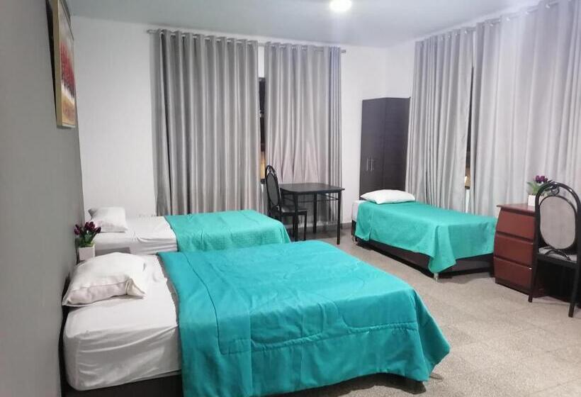 هتل Suite Trujillo