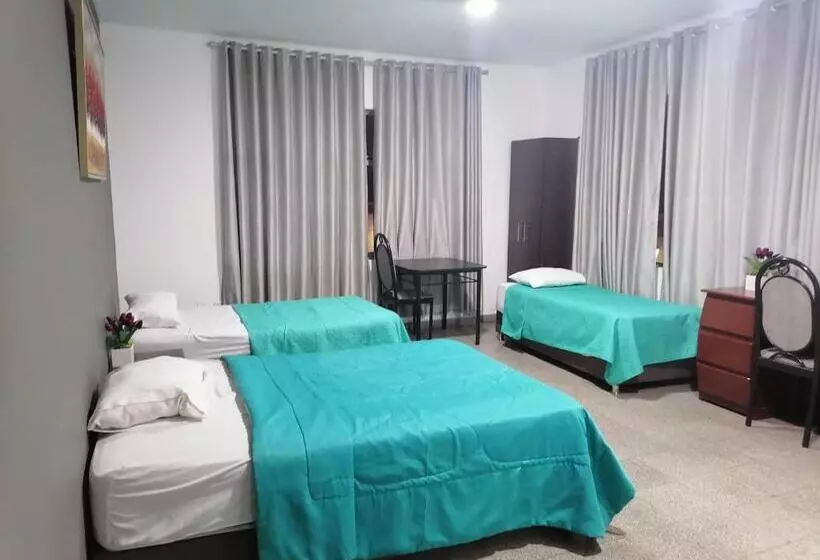 ホテル Suite Trujillo