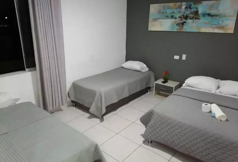 ホテル Suite Trujillo