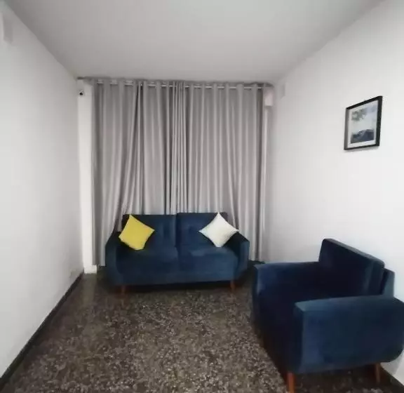 ホテル Suite Trujillo