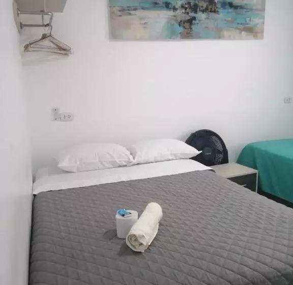 ホテル Suite Trujillo