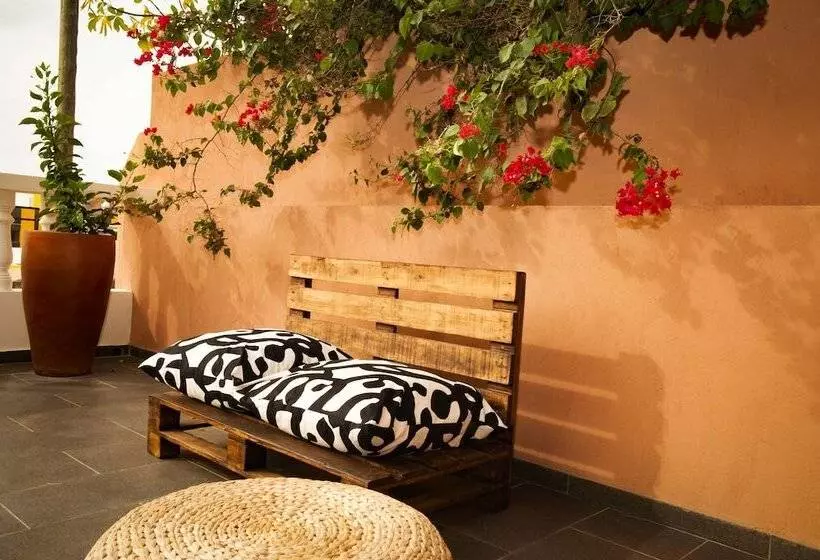 تختخواب و صبحانه Vila Mira Mar