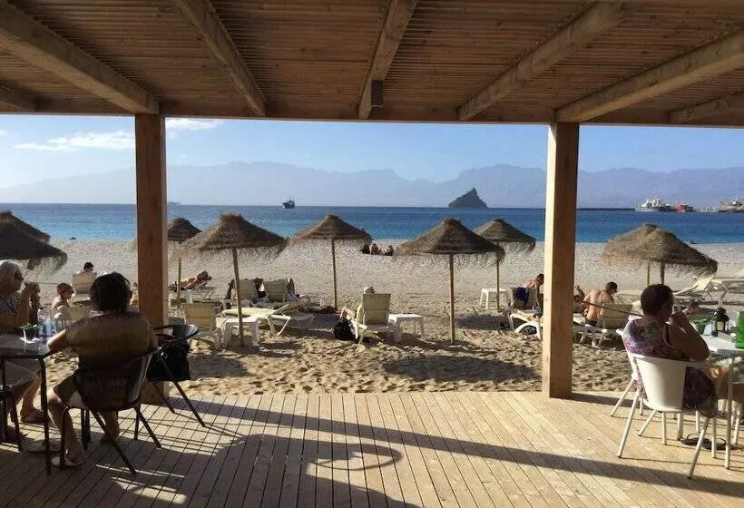 تختخواب و صبحانه Vila Mira Mar