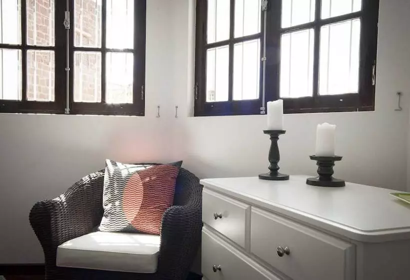 تختخواب و صبحانه Vila Mira Mar