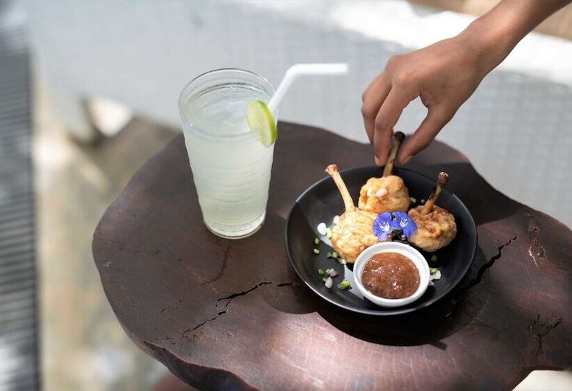 호텔 Arana By Forest Trails