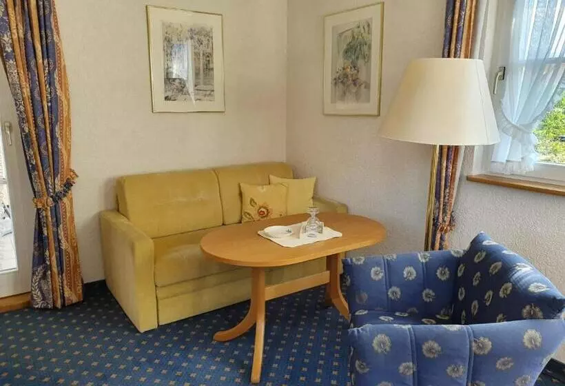 Hotelli Gasthaus Adler