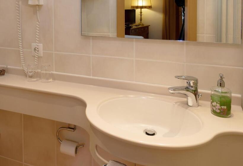 호텔 Gasthaus Adler