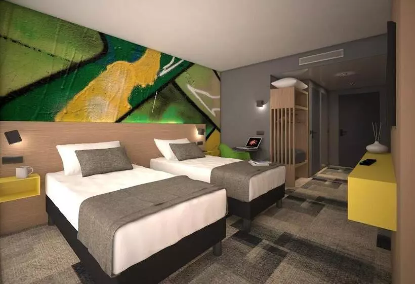 هتل Ibis Styles Clamart Gare Grand Paris