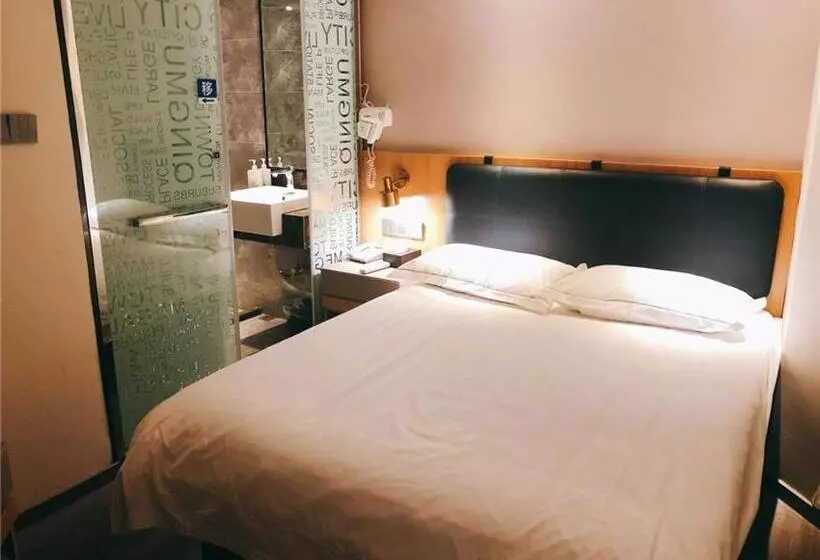 Junyi Hotel Nanjing Olympic Sports Center