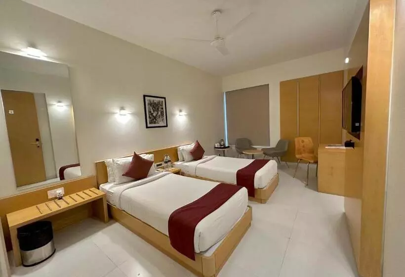 ホテル Patria Suites