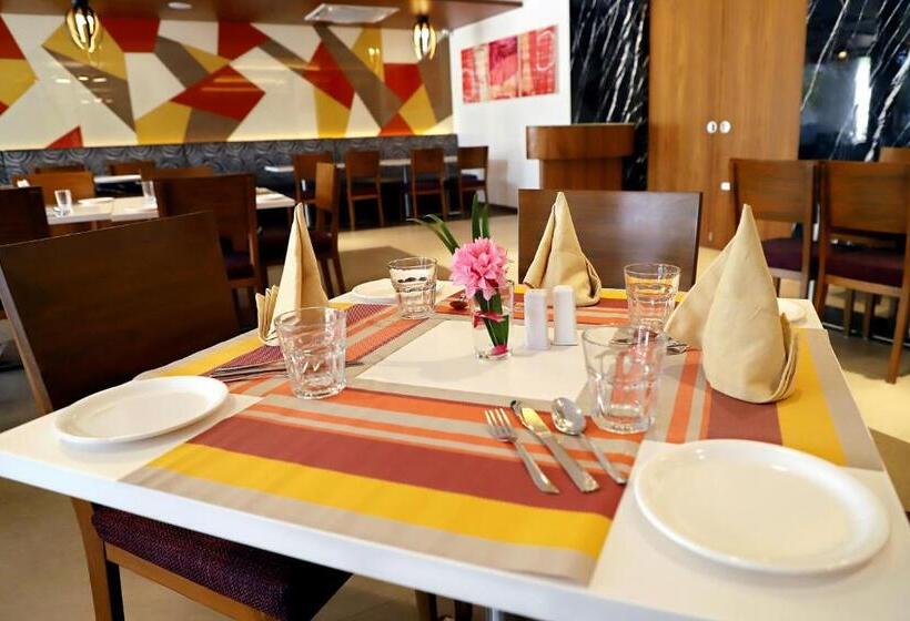 فندق Patria Suites