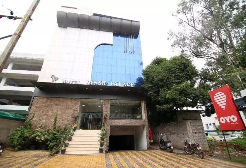 Oyo 4779 Hotel Vansh Palace