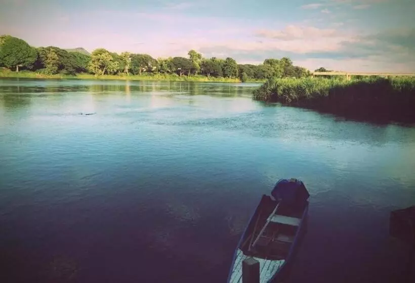 Pingview Villa Resort