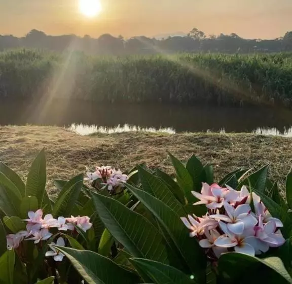 Pingview Villa Resort