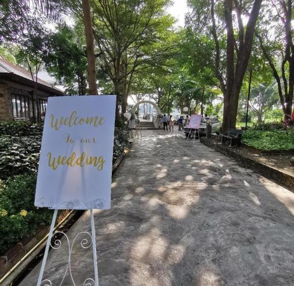 Pingview Villa Resort