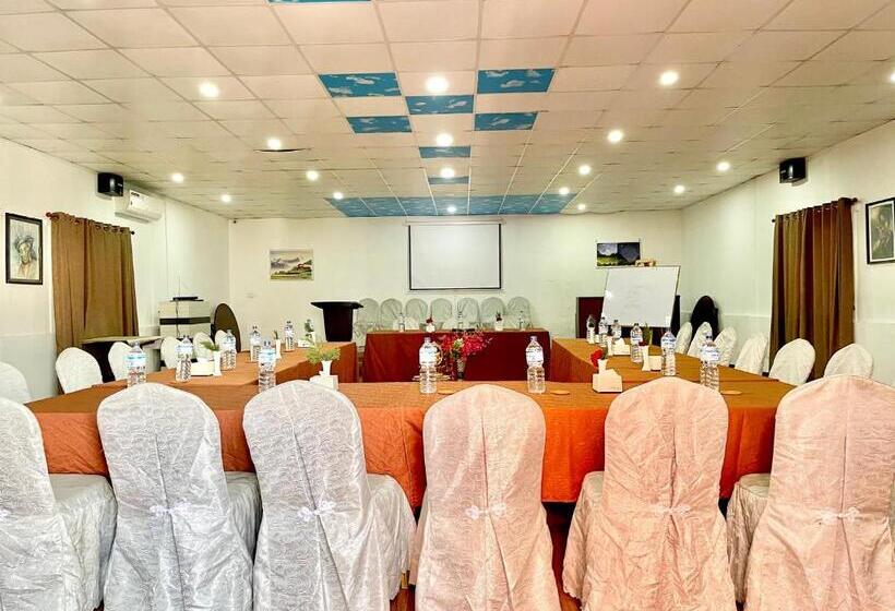 Sojourn Himalaya Resort Dhulikhel