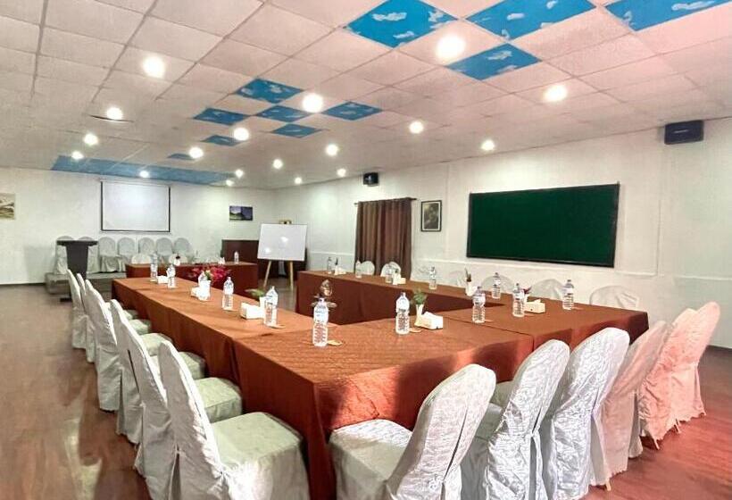 Sojourn Himalaya Resort Dhulikhel