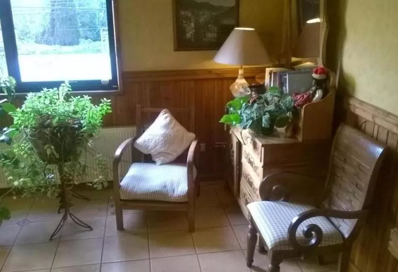 Retkeilymaja Posada Selva Negra