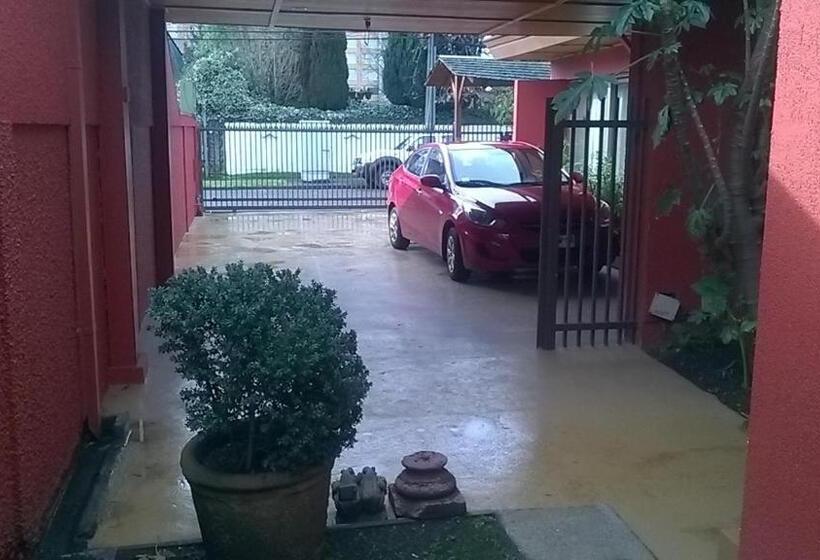 فندق صغير Posada Selva Negra