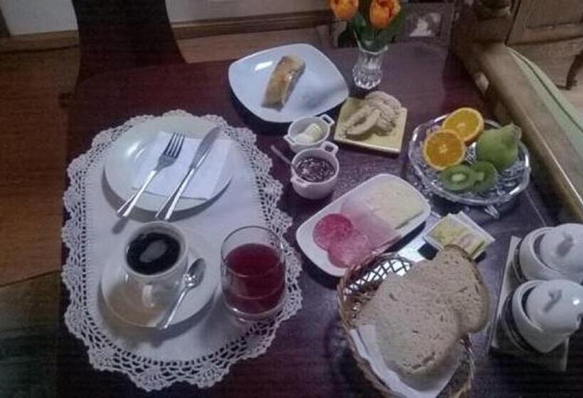 فندق صغير Posada Selva Negra