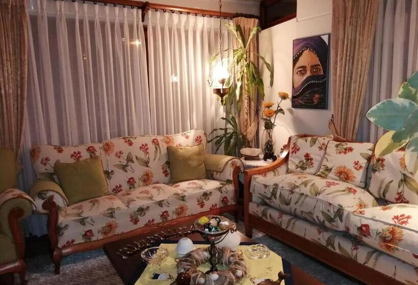 فندق صغير Posada Selva Negra