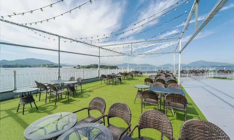 Arte Resort Spa & Pool Villa