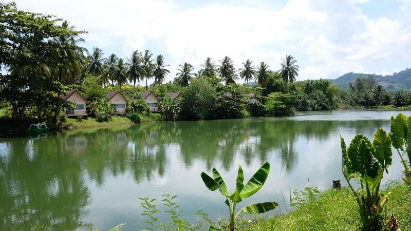 Khao Lak Golden Coconut Resort
