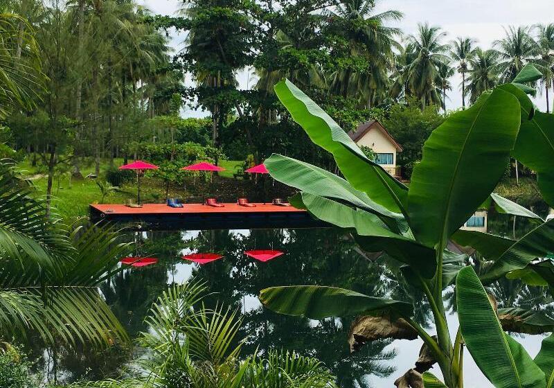 Khao Lak Golden Coconut Resort