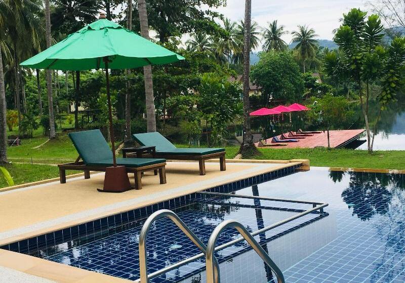 Khao Lak Golden Coconut Resort